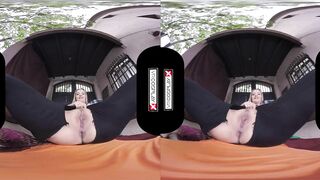 VR Candy Alexa Stimulates Naruto's Energy VRCosplayX com