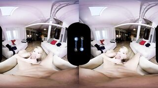 BaDoinkVR.com Blonde Escort Lady Laura Bentley Has VR Show 4U