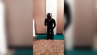 Transgirl with 3 Breathplay masks jerks off in Full Latex Suit