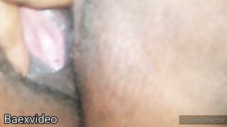 Tamil girl masturbating her big clitories baexvideo desi sex