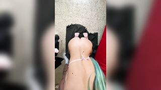 mentre giriamo per onlyfans succhio il cazzo come una coniglietta