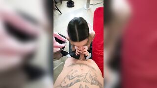 mentre giriamo per onlyfans succhio il cazzo come una coniglietta