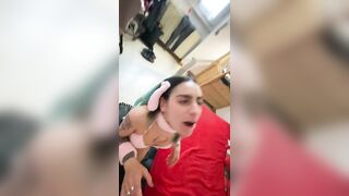 mentre giriamo per onlyfans succhio il cazzo come una coniglietta