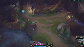 Jogando League Of Legends enquanto é fodida pelo namorado