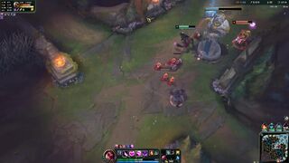 Jogando League Of Legends enquanto é fodida pelo namorado